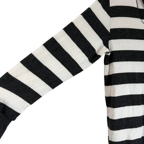 LNA Gray White Striped Vneck Cut Out Long Sleeve Pullover Sweater Size XSmall - Picture 2 of 6